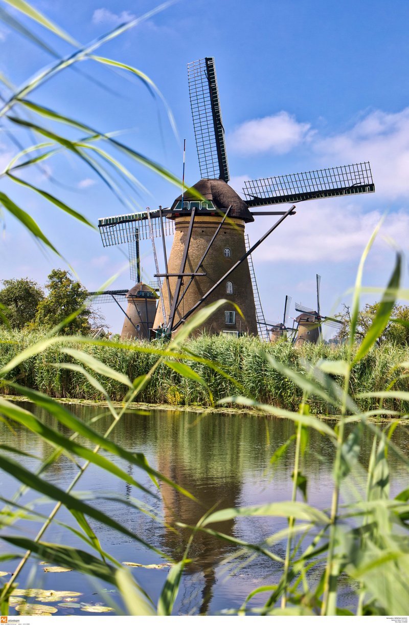  Κίντερντικ: Το χωριό των ανεμόμυλων στην Ολλανδία που μοιάζει λες και βγήκε από παραμύθι [εικόνες]  | iefimerida.gr 3