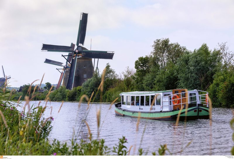  Κίντερντικ: Το χωριό των ανεμόμυλων στην Ολλανδία που μοιάζει λες και βγήκε από παραμύθι [εικόνες]  | iefimerida.gr 2