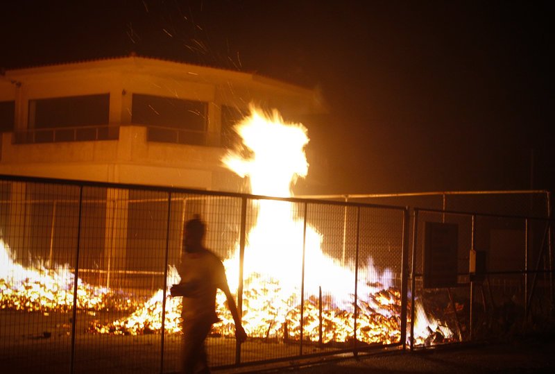 Εθνική τραγωδία με 50 νεκρούς, ανάμεσα τους παιδιά - 156 οι τραυματίες [εικόνες & βίντεο] | iefimerida.gr 4