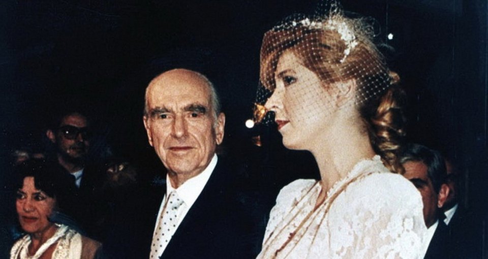 Ανδρέας Παπανδρέου: «Αποκατέστησα το κορίτσι» -Ο γάμος με την Δήμητρα Λιάνη στις 13 Ιουλίου 1989 [εικόνες] | iefimerida.gr 0