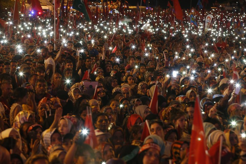 Ερντογάν: Δεν θα ξεχάσουμε ποτέ όσους προστάτεψαν τους πραξικοπηματίες | iefimerida.gr 3