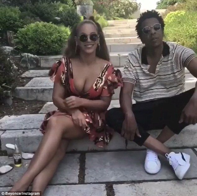 Είναι η Μπιγιονσέ και ο Τζέι Ζι στην Ελλάδα; Φωτιά στο Διαδίκτυο με αυτές τις φωτογραφίες [εικόνες] | iefimerida.gr 2