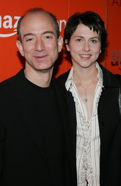 25 χρόνια με την ίδια σύζυγο ο Τζεφ Μπέζος -Ο πλουσιότερος άνθρωπος του κόσμου, ξεχωρίζει [εικόνες]  | iefimerida.gr 0