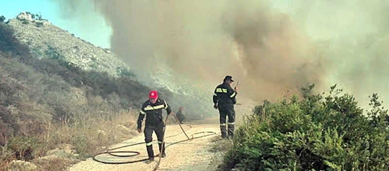 Υπό μερικό έλεγχο η φωτιά στη Ζάκυνθο -Ολονύκτια μάχη με τις αναζωπυρώσεις [εικόνες & βίντεο] | iefimerida.gr 3