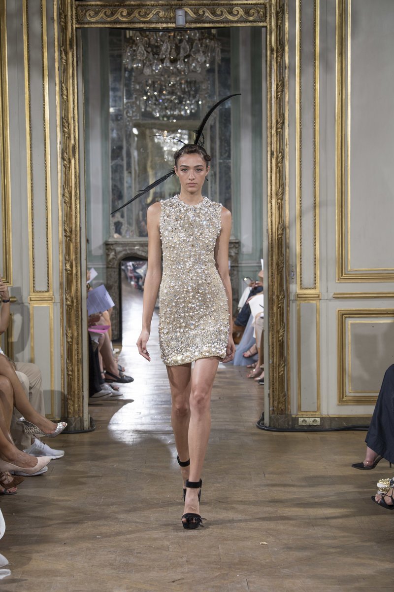 Η νέα συλλογή της Σίλιας Κριθαριώτη είναι ένας ύμνος στη γυναίκα -Αφιερωμένη στη μητέρα της [εικόνες] | iefimerida.gr 3