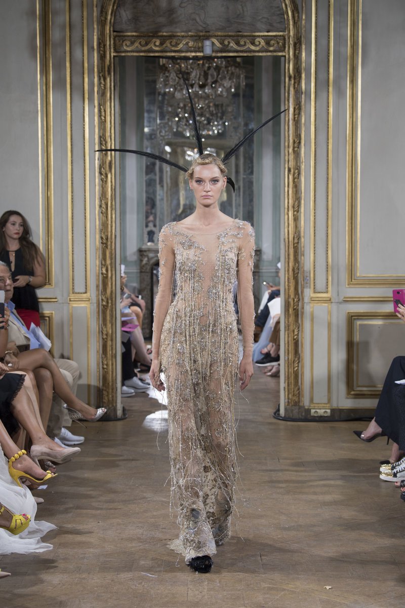 Η νέα συλλογή της Σίλιας Κριθαριώτη είναι ένας ύμνος στη γυναίκα -Αφιερωμένη στη μητέρα της [εικόνες] | iefimerida.gr 6