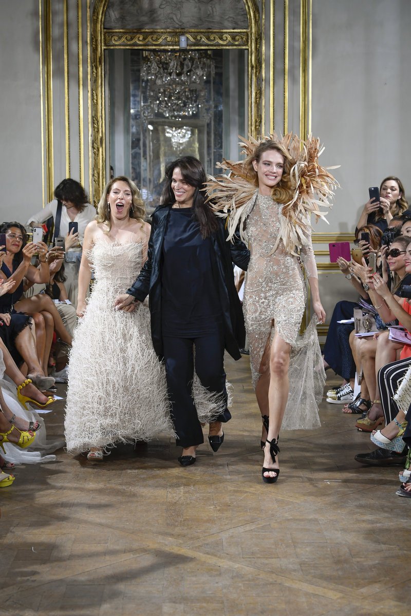 Η νέα συλλογή της Σίλιας Κριθαριώτη είναι ένας ύμνος στη γυναίκα -Αφιερωμένη στη μητέρα της [εικόνες] | iefimerida.gr 18