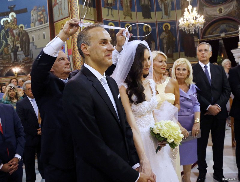 Νέες φωτό και παρασκήνιο από το γάμο του δημάρχου Γλυφάδας: Οι γιγαντοοθόνες, οι 5.000 καλεσμένοι και οι χαιρετούρες μέχρι το ξημέρωμα [εικόνες] | iefimerida.gr 4