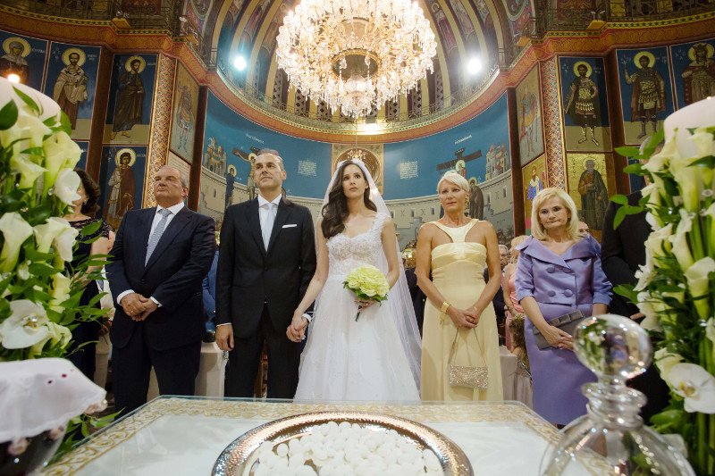 Νέες φωτό και παρασκήνιο από το γάμο του δημάρχου Γλυφάδας: Οι γιγαντοοθόνες, οι 5.000 καλεσμένοι και οι χαιρετούρες μέχρι το ξημέρωμα [εικόνες] | iefimerida.gr 2