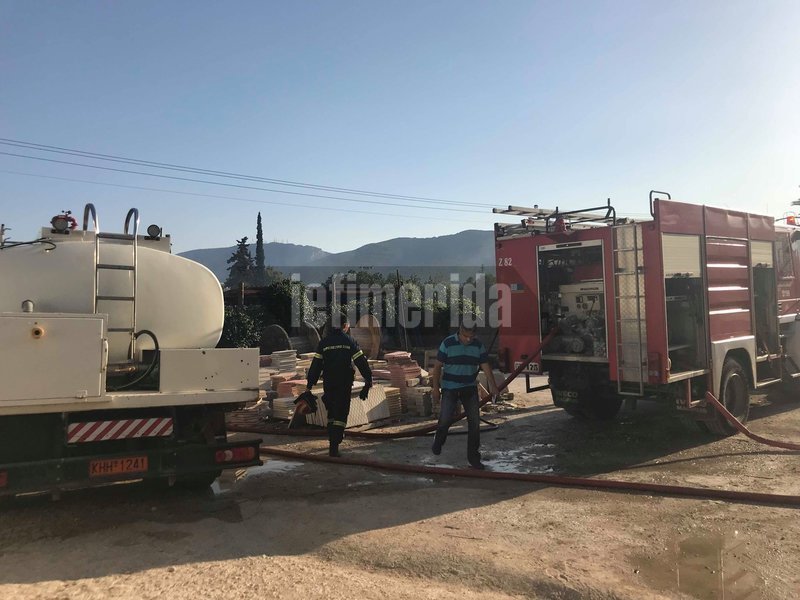 Υπό έλεγχο η φωτιά στον Γέρακα [εικόνες] | iefimerida.gr 5