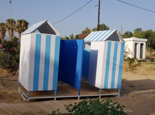 Νέα αποδυτήρια, ντουζιέρες και πρόσβαση για ΑμεΑ σε πολυσύχναστες παραλίες των Χανίων [εικόνες] | iefimerida.gr 1