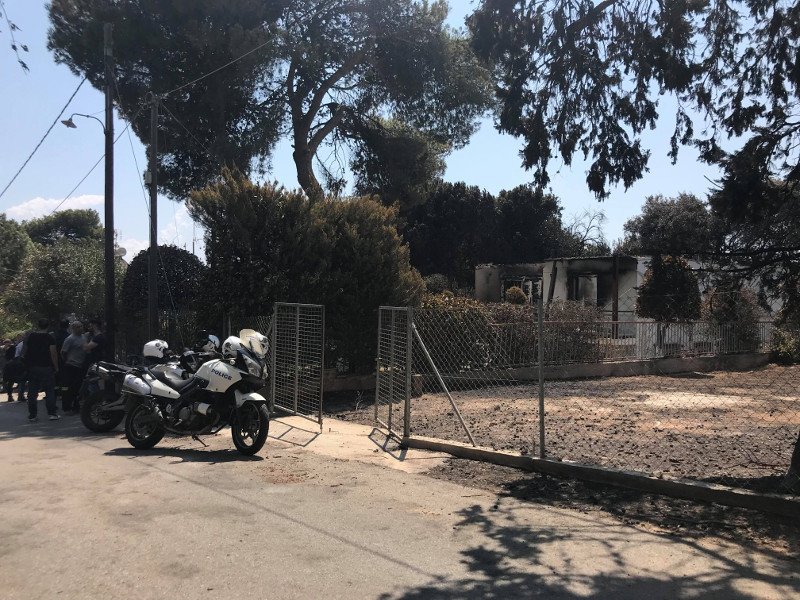 Η άτυχη γυναίκα εγκλωβίστηκε στο σπίτι της- φωτογραφία iefimerida