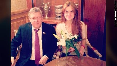 Σαν ταινία του Τζέιμς Μποντ: Αυτή είναι η κατάσκοπος του Πούτιν που συνέλαβαν οι Αμερικανοί [εικόνες] | iefimerida.gr 2