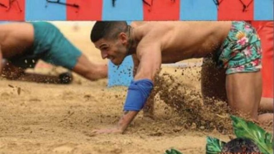 Survivor 2: «Από φραουλίτσας έγινε Αγόρου» -Το twitter σχολιάζει την αποχώρηση | iefimerida.gr 0