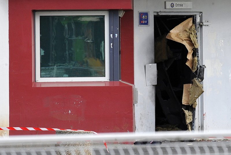 Διαβόητος ληστής δραπέτευσε με ελικόπτερο από φυλακή της Γαλλίας | iefimerida.gr 1