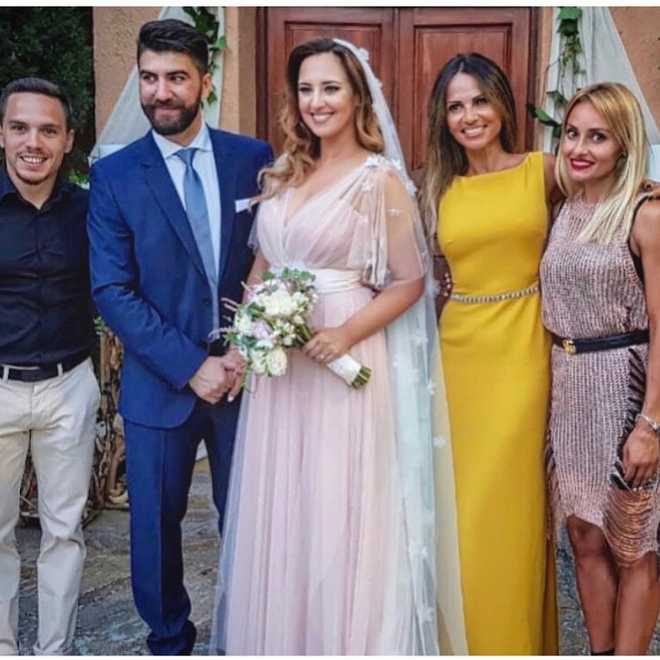 Παντρεύτηκε η Κλέλια Πανταζή -Νύφη στα ροζ [εικόνες] | iefimerida.gr 0