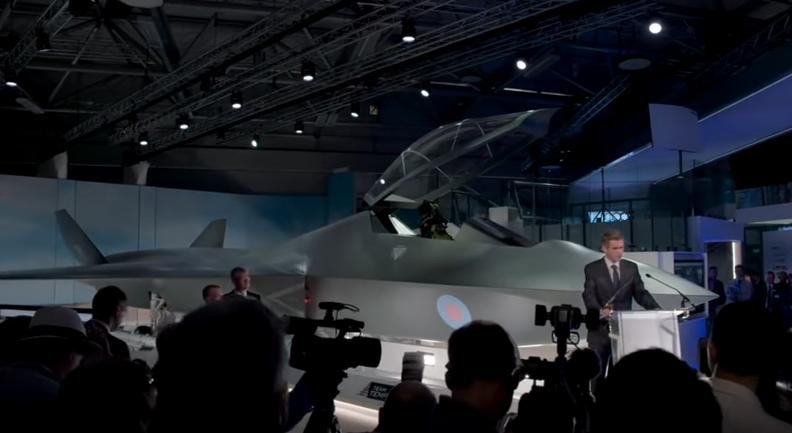 H Βρετανία παρουσίασε το νέο υπερσύγχρονο μαχητικό της μετά-Brexit εποχής [βίντεο]  | iefimerida.gr 0