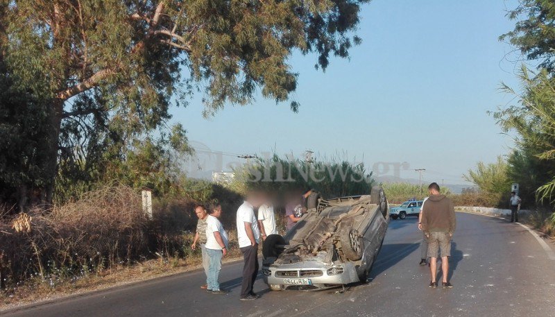 Χανιά: Τούμπαρε αυτοκίνητο στη μέση του δρόμου -Από θαύμα δεν τραυματίστηκε η οδηγός [εικόνες] | iefimerida.gr 0