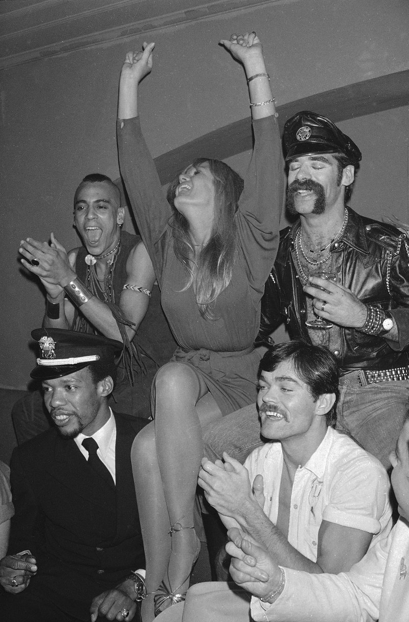 Η απίστευτη ιστορία του Βίκτορ Γουίλις: Δούλεψε έξι ώρες στη ζωή του και από τότε ζει σαν κροίσος [εικόνες] | iefimerida.gr 3