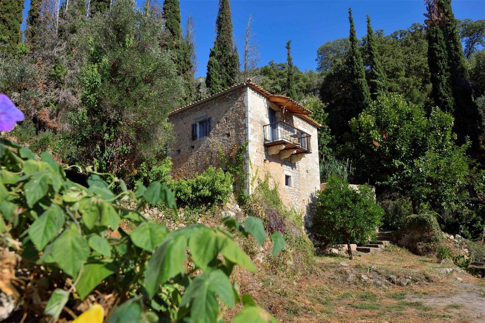 Το ονειρεμένο πετρόχτιστο σπίτι του Νίκου Καζαντζάκη στη Μάνη -Εδώ έγραψε τον «Αλέξη Ζορμπά» [εικόνες] | iefimerida.gr 14