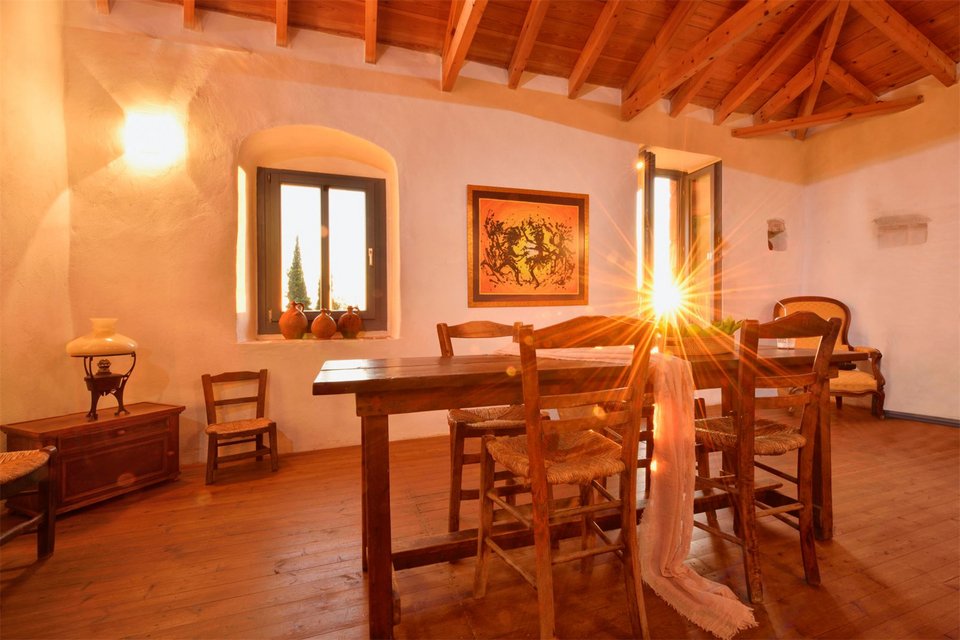 Το ονειρεμένο πετρόχτιστο σπίτι του Νίκου Καζαντζάκη στη Μάνη -Εδώ έγραψε τον «Αλέξη Ζορμπά» [εικόνες] | iefimerida.gr 10