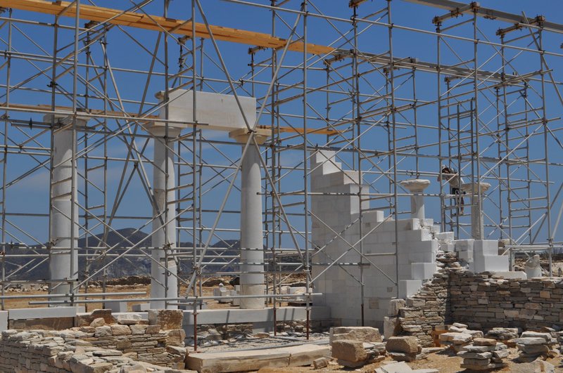 Θαυμαστά ευρήματα σε αρχαϊκό ιερό στο νησί Δεσποτικό, κοντά στην Αντίπαρο [εικόνες] | iefimerida.gr 6