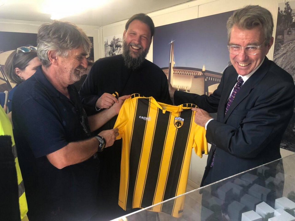 ΑΕΚ: Ο Πρέσβης των ΗΠΑ στα έργα για την «Αγιά Σοφιά» [εικόνες] | iefimerida.gr 1