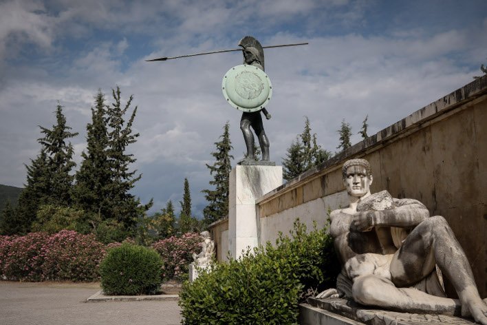 Εδώ το 480 π.Χ. έλαβε χώρα η περίφημη μάχη των Θερμοπυλών