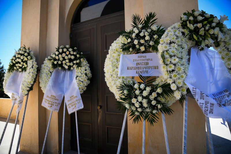 Το τελευταίο αντίο στον Γιάννη Παπαδημητρίου -Eκανε την πρώτη μεταμόσχευση ήπατος στην Ελλάδα | iefimerida.gr 5