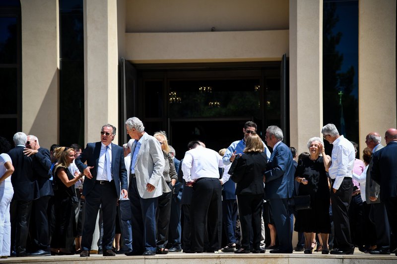 Το τελευταίο αντίο στον Γιάννη Παπαδημητρίου -Eκανε την πρώτη μεταμόσχευση ήπατος στην Ελλάδα | iefimerida.gr 1