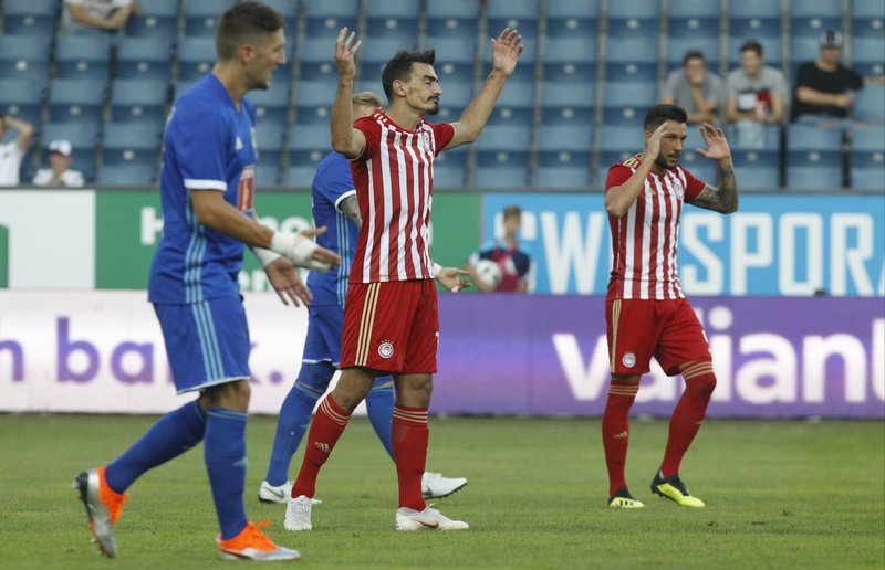 Europa League: Ανετη πρόκριση του Ολυμπιακού στα πλέι οφ, νίκη (3-1) με Λουκέρνη [εικόνες & βίντεο]  | iefimerida.gr 2