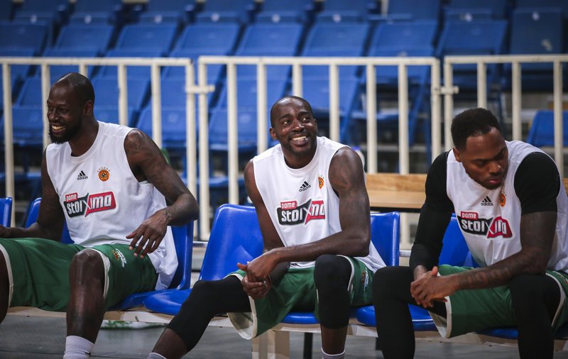 Κόντρα Παπαπέτρου-Αγραβάνη: «Ο καθένας έχει τις αρχές του και το μορφωτικό του επίπεδο» [εικόνες] | iefimerida.gr 11