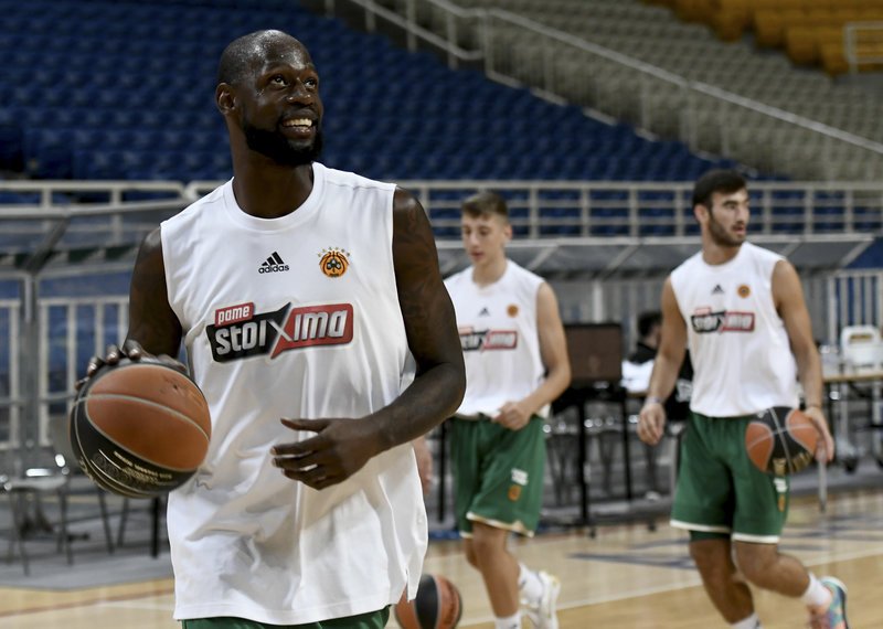 Κόντρα Παπαπέτρου-Αγραβάνη: «Ο καθένας έχει τις αρχές του και το μορφωτικό του επίπεδο» [εικόνες] | iefimerida.gr 2