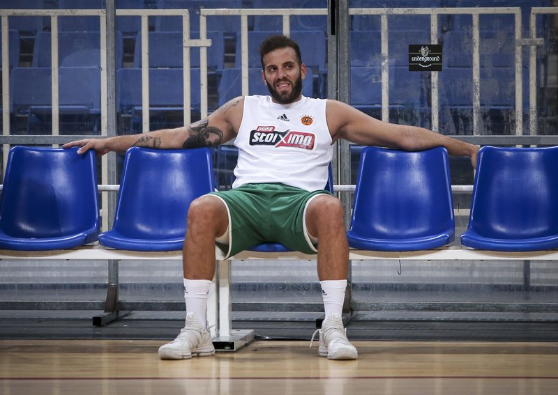 Κόντρα Παπαπέτρου-Αγραβάνη: «Ο καθένας έχει τις αρχές του και το μορφωτικό του επίπεδο» [εικόνες] | iefimerida.gr 6