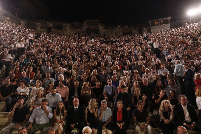 Ενο λεπτού σιγή για τα θύματα στο Μάτι