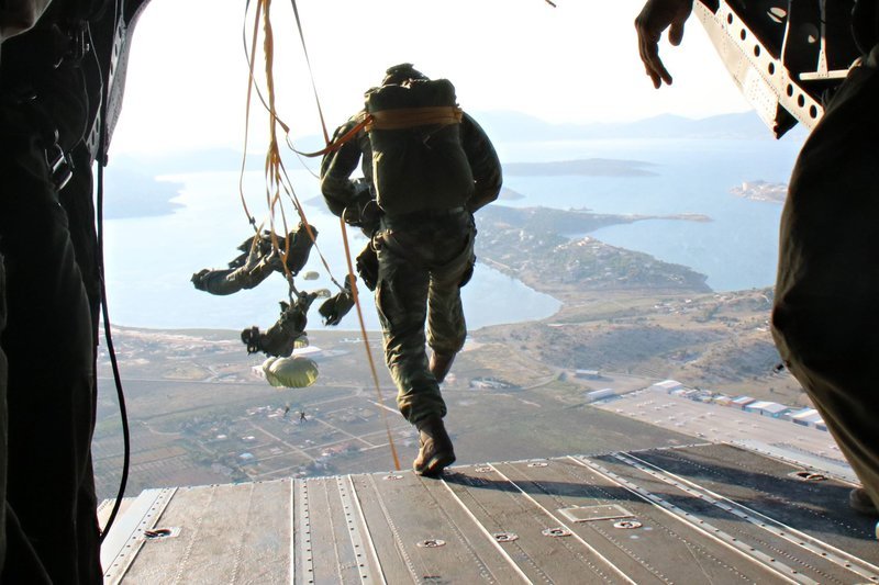 Το άλμα στο κενό
