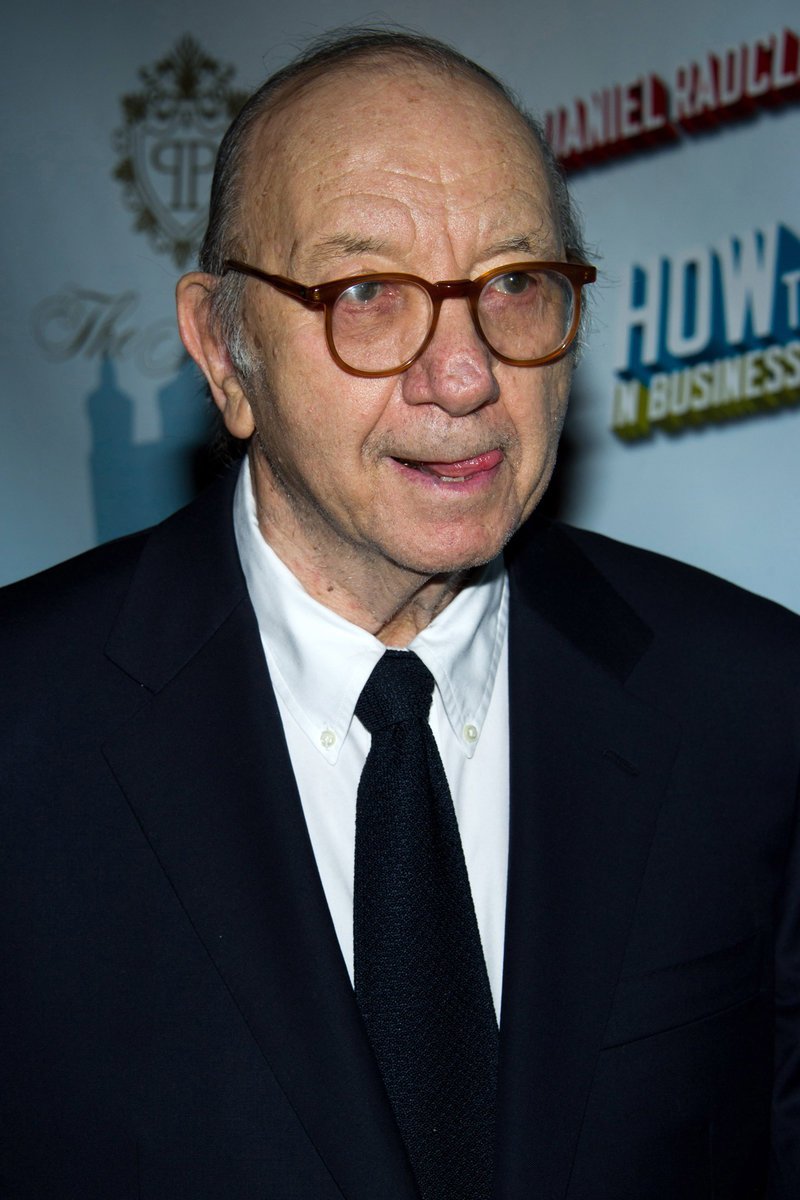 Πέθανε ο Νιλ Σάιμον, ο μάστερ της κωμωδίας του Μπρόντγουεϊ -Είχε γράψει το «Παράξενο ζευγάρι» [εικόνες] | iefimerida.gr 0