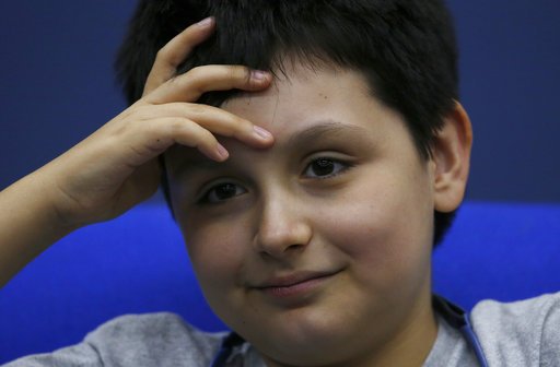 Φοιτητής ετών 12: Μια ιδιοφυΐα που θα πάει στο πανεπιστήμιο με λούτρινο κουκλάκι [εικόνες] | iefimerida.gr 4