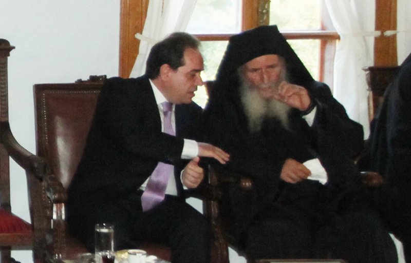 Ο διοικητής του Αγ. Ορους στην Ι. Μονή Ιβήρων για την Κοίμηση της Θεοτόκου [εικόνες] | iefimerida.gr 9