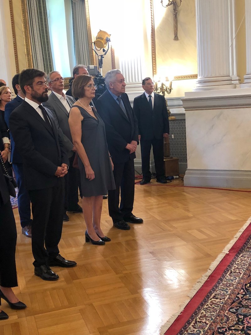 Ορκίστηκαν οι 19 νέοι υπουργοί -Αμήχανα χαμόγελα και υποσχέσεις [εικόνες] | iefimerida.gr 28