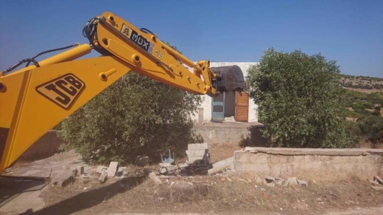 Αρχίζουν κατεδαφίσεις αυθαιρέτων -22 σπίτια σε τρεις περιοχές της Αττικής | iefimerida.gr 3