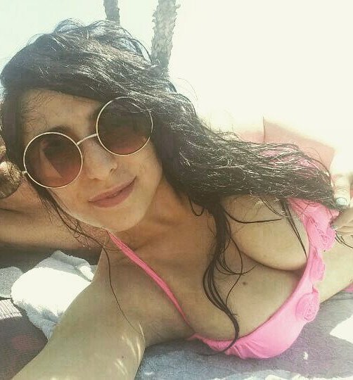 Πώς είναι σήμερα η «Λίλα» από το «Ακρως Οικογενειακόν» -Από ηθοποιός σέξι φαρμακοποιός [εικόνες] | iefimerida.gr 3