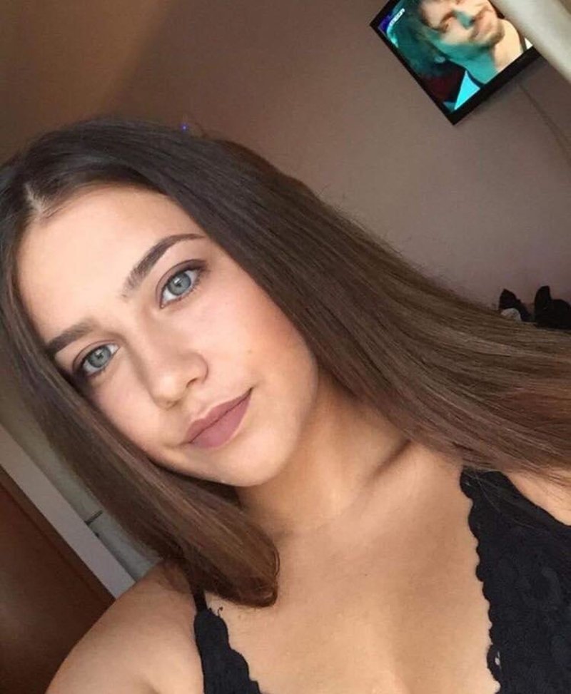 Θρήνος στο τελευταίο αντίο στη 18χρονη Μαρία -Βγήκε να γιορτάσει και σκοτώθηκε [εικόνες] | iefimerida.gr 0