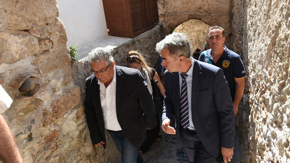 Η επίσκεψη του κ. Κουτσούμπα στη Μονεμβασιά έγινε στο πλαίσιο περιοδείας του στη Λακωνία