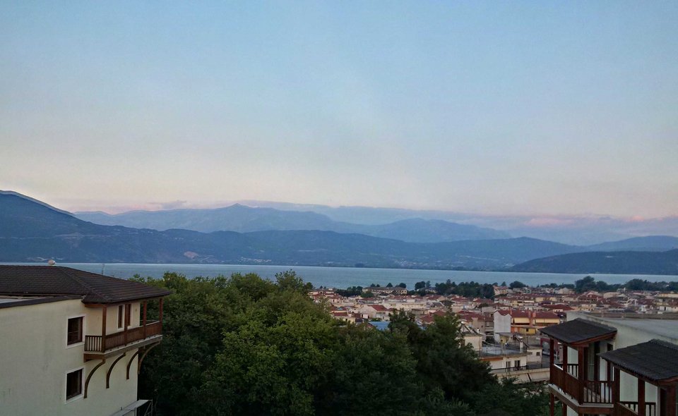 Ηλιοβασίλεμα στα Γιάννενα