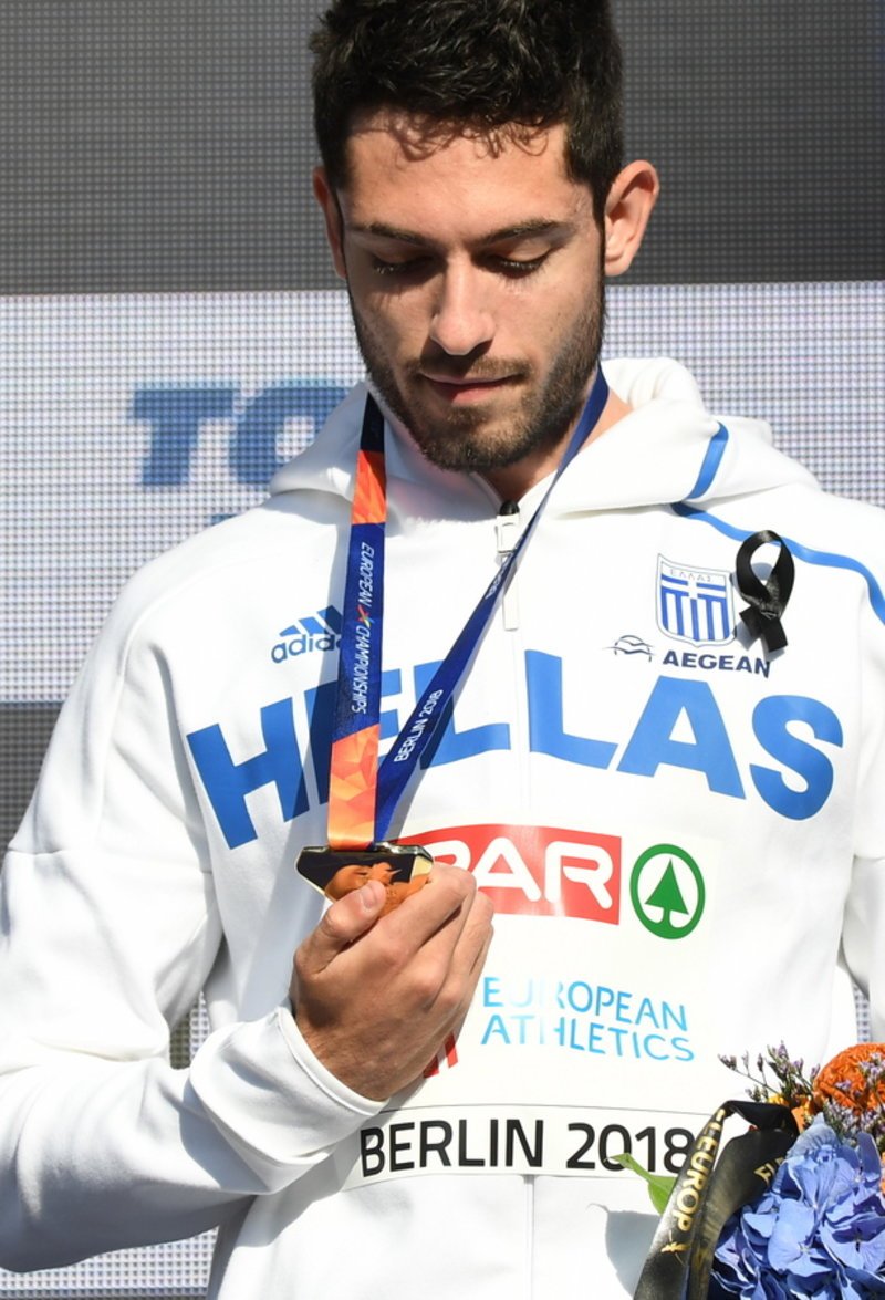 Ο Τεντόγλου στο ψηλότερο σκαλί του βάθρου -Η απονομή του χρυσού στον πρωταθλητή Ευρώπης [εικόνες & βίντεο] | iefimerida.gr 0