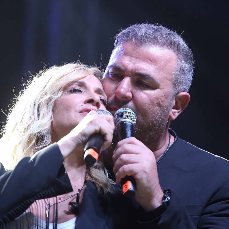 #StandbyGreece: Αννα Βίσση και Αντώνης Ρέμος ένωσαν τις δυνάμεις τους για τα πυρόπληκτα παιδιά [εικόνες] | iefimerida.gr 1