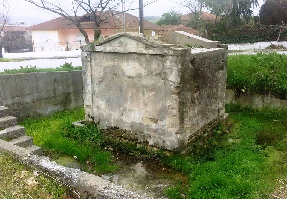Το παλαιό αρτεσιανό με τη χαρακτηριστική υδαταποθήκη αποτελεί μέρος του αστικού τοπίου και της πολιτιστικής κληρονομιάς όχι μόνο της Κοινότητας αλλά μιας ολόκληρης εποχής