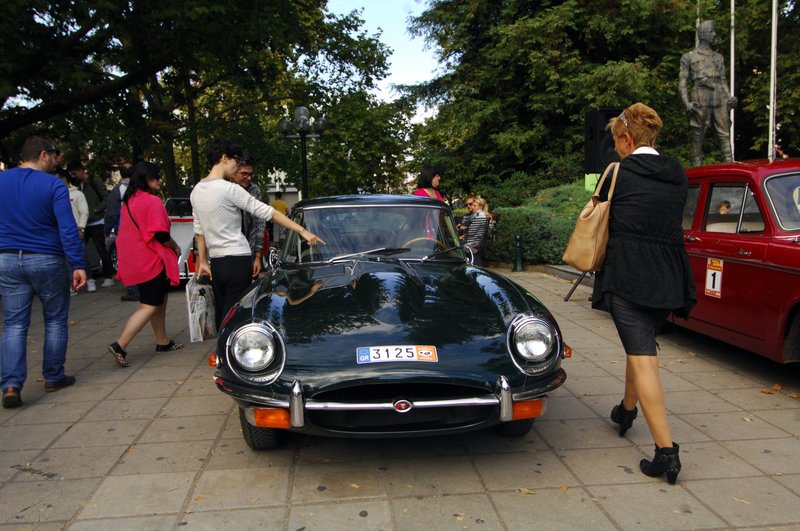 Αντίκες από όλη την Ελλάδα και το εξωτερικό δίνουν ραντεβού στο λιμάνι του Βόλου [εικόνες] | iefimerida.gr 6