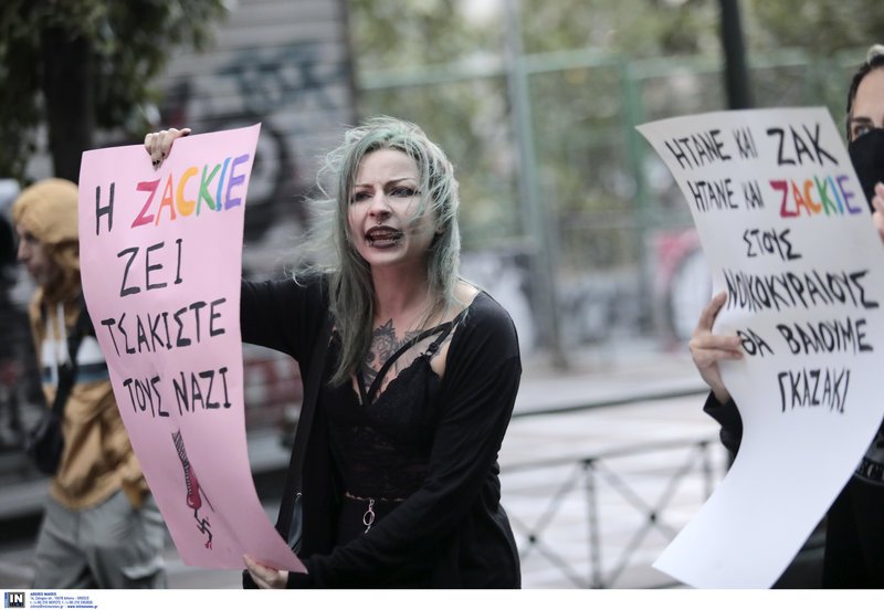 Πορεία στο κέντρο της Αθήνας για τη δολοφονία του Ζακ Κωστόπουλου -Βανδαλισμοί σε καταστήματα από μικρή μερίδα [εικόνες] | iefimerida.gr 17